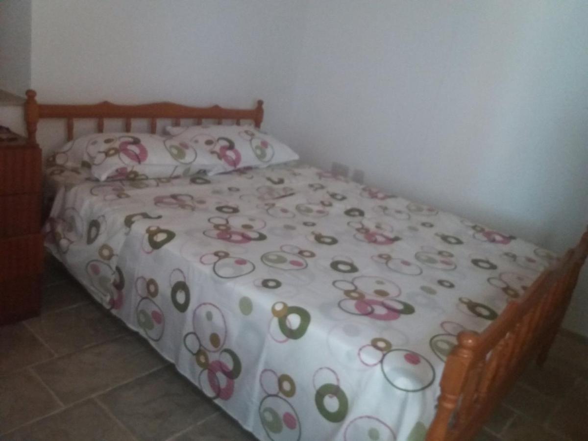 Georgia'S House Bed & Breakfast Fyti Eksteriør bilde